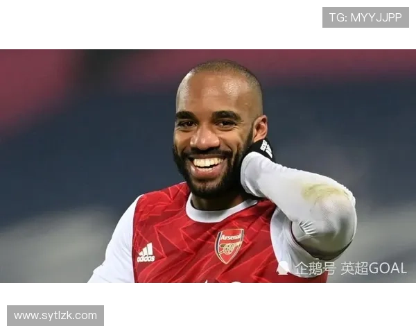 尼科·威廉斯的无球跑动与纵深冲击战术价值分析 尼科·威廉斯的无球跑动与纵深冲击战术价值分析