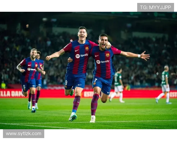 巴萨坚持传控打法，比赛效率下滑引发关注