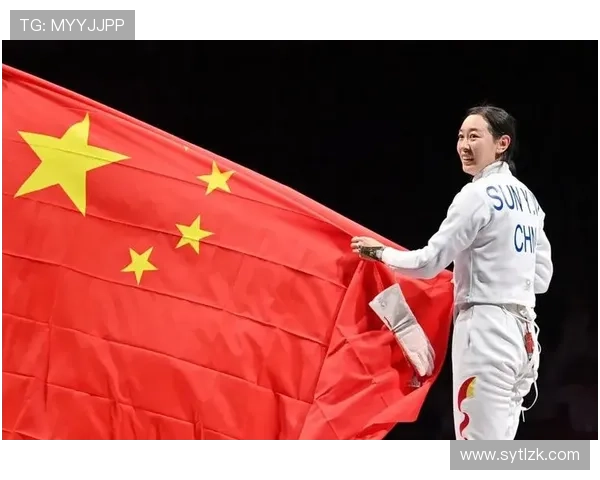 孙一文这生活节奏也太反差了，赛场上像谜一样冷静，私底下居然是个狂拍短视频的段子手！